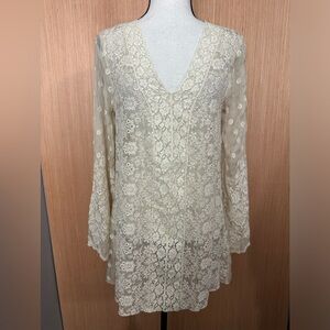 Johnny Was 4 Love & Liberty Ivory Embroidered Silk Top, Size Small (v)